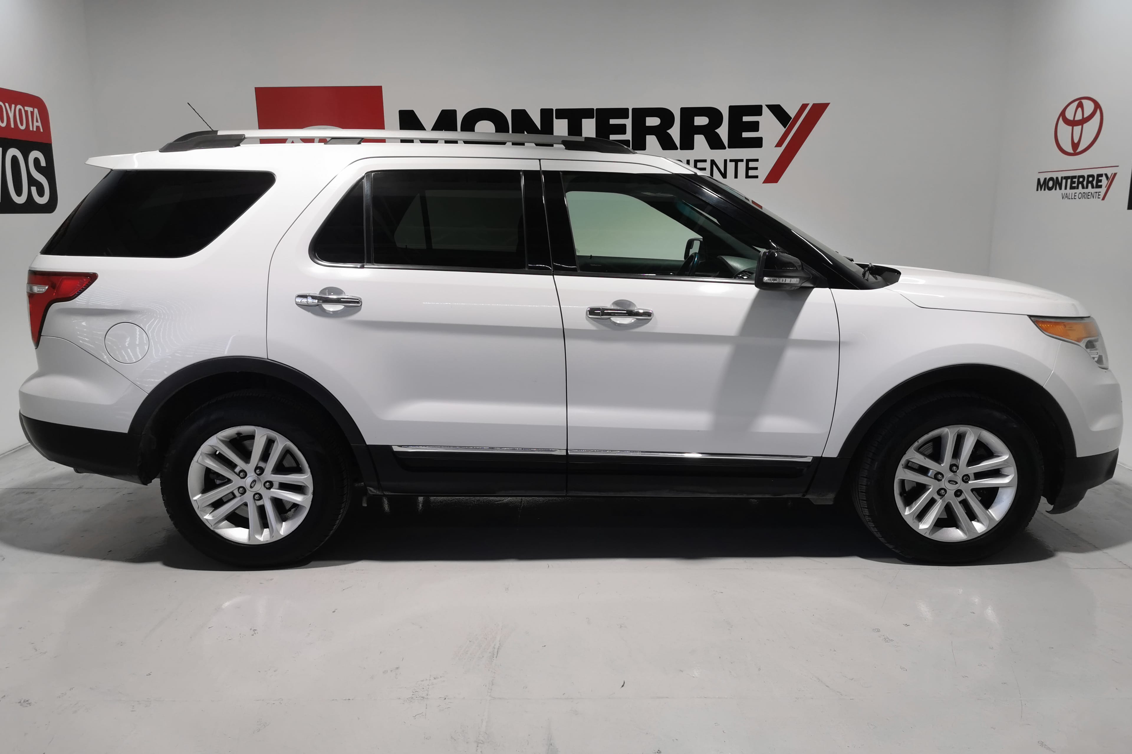 Ford Explorer 2014 Ford Explorer 2014 3.5 V6 XLT At Toyota Monterrey