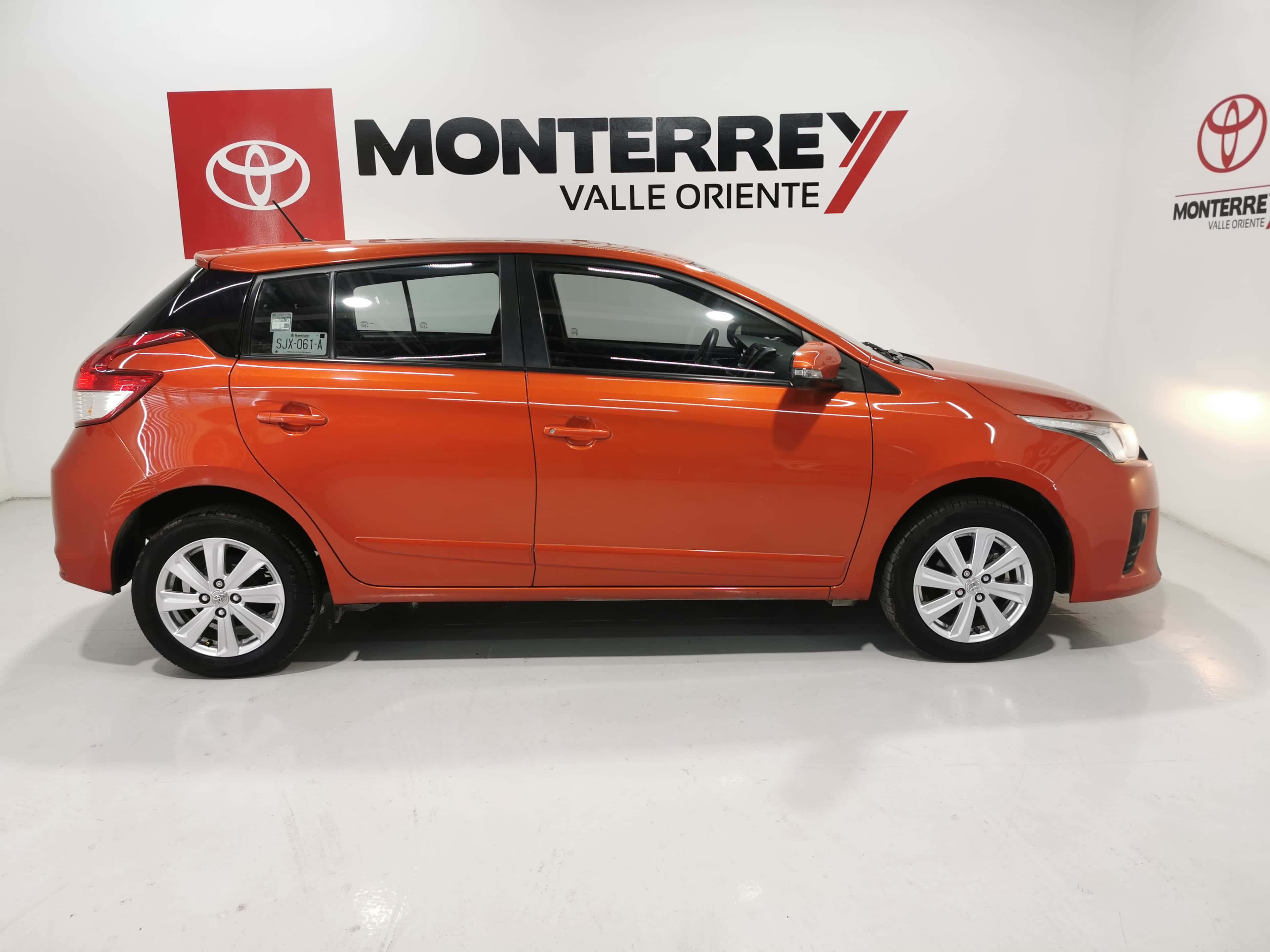 Toyota YARIS HB 2017 1.5 Hb Se At - Toyota Monterrey Valle Oriente