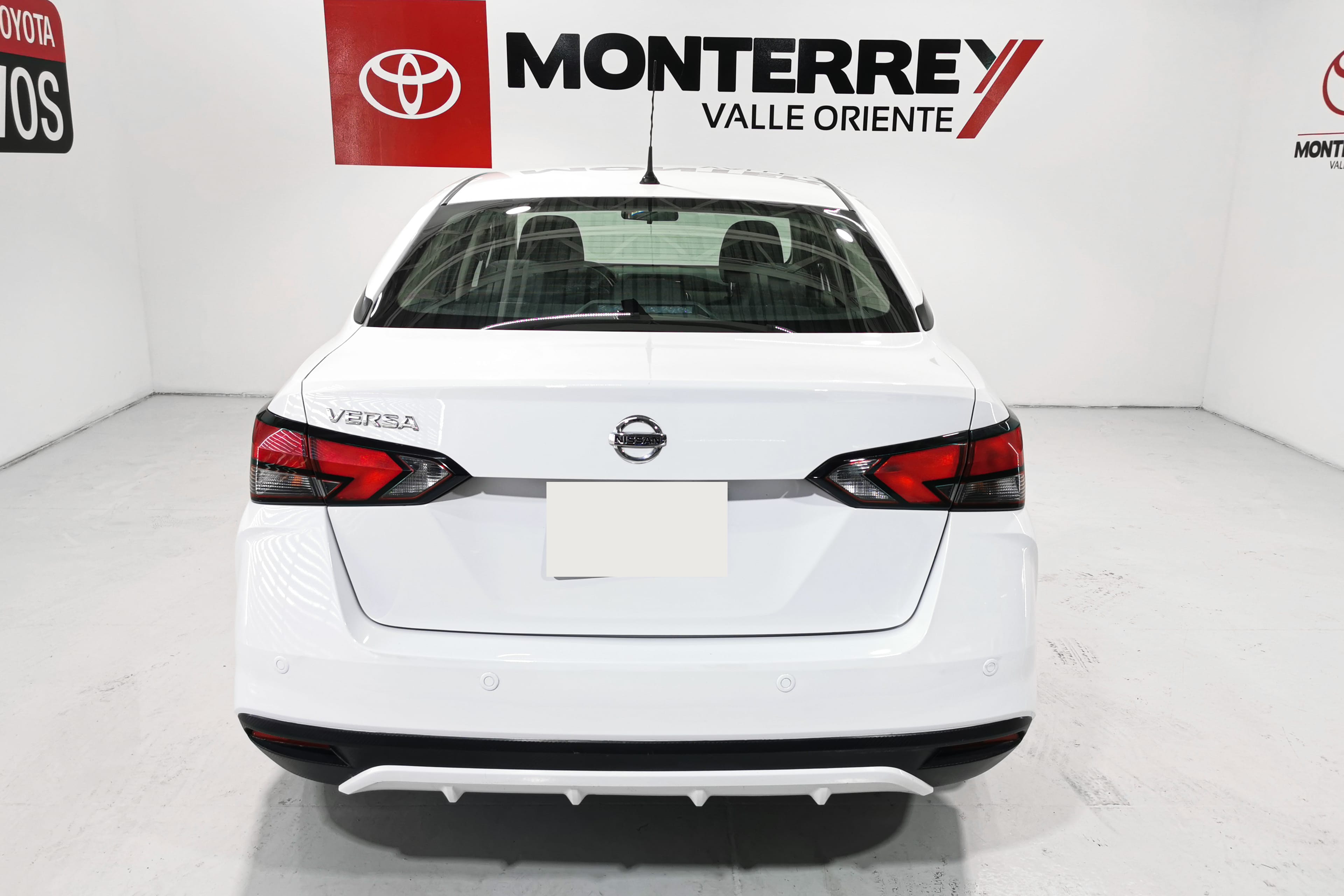 Nissan Versa 2020 16 Sense Toyota Monterrey Valle Oriente 1299